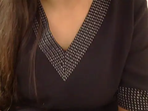 Snapshot of diva-22 chatting on 12-17-24, 03:17 diva-22 online show from 12-17-24, 03:17