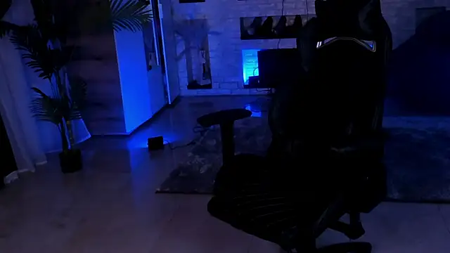 LisaElfy online show from 02-11-25, 09:46