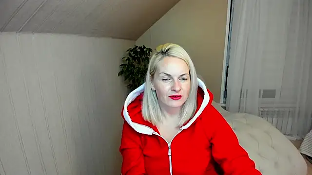 Snapshot of Alicee_Gracee chatting on 12-25-24, 07:02 Alicee Gracee online show from 12-25-24, 07:02