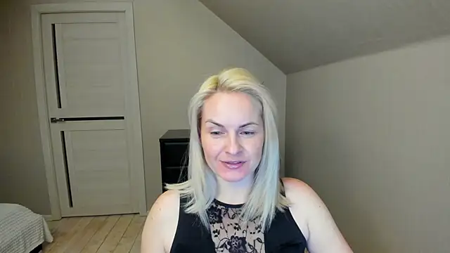 Snapshot of Alicee_Gracee chatting on 02-20-25, 06:57 Alicee Gracee online show from 02-20-25, 06:57