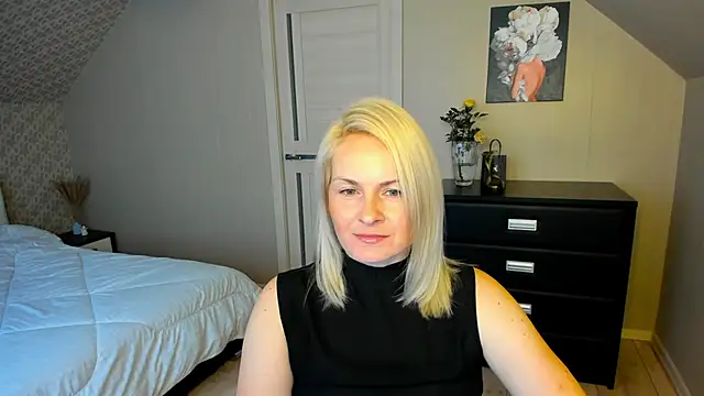 Snapshot of Alicee_Gracee chatting on 11-21-25, 06:23 Alicee Gracee online show from 11-21-25, 06:23