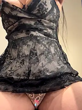 Snapshot of ScarletAss chatting on 11-08-25, 03:01 ScarletAss online show from 11-08-25, 03:01