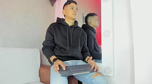 Lucii fer  online show from 02-23-25, 11:44