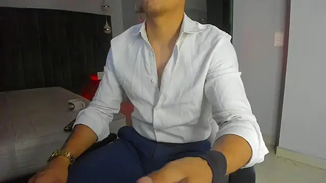 Lucii fer  online show from 11-05-25, 11:43