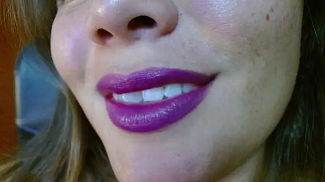 Snapshot of miss_evoleth2 chatting on 06-09-26, 12:55 miss evoleth2 online show from 06-09-26, 12:55