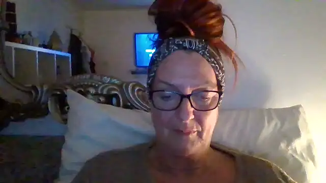 Snapshot of Tillieuk chatting on 01-14-25, 07:32 Tillieuk online show from 01-14-25, 07:32