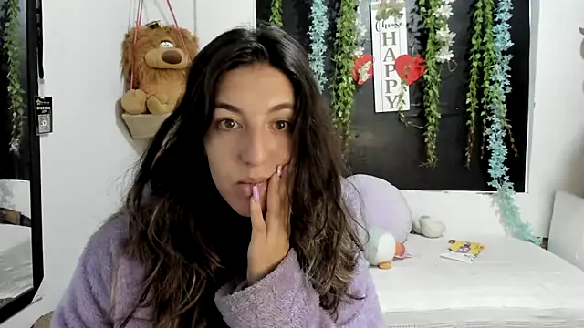 queen-natty online show from 04-15-26, 02:24