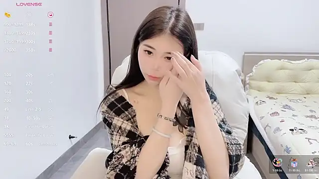 Snapshot of White-Star chatting on 01-31-26, 07:11 White-Star online show from 01-31-26, 07:11