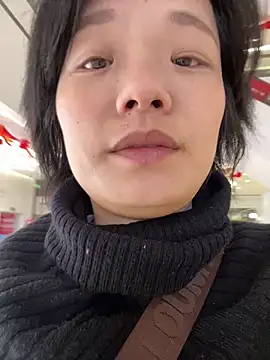 Snapshot of Bella0815 chatting on 01-03-25, 06:44 Bella0815 online show from 01-03-25, 06:44