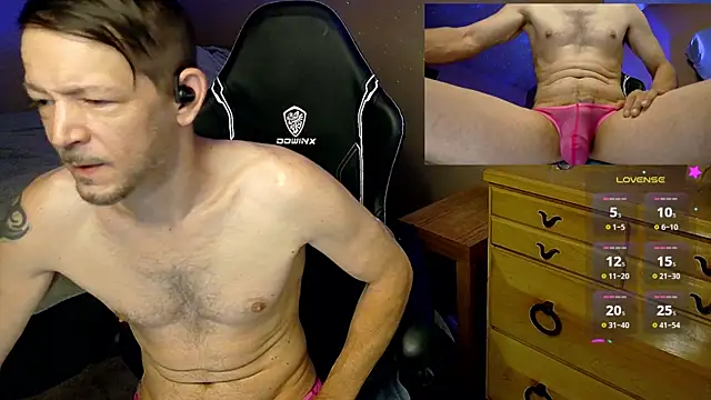 MasterForgedRayy online show from 04-19-26, 12:15