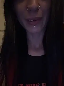 MissMidnightUK online show from 05-16-26, 12:07