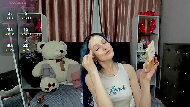 MiaKarlos online show from 02-28-25, 01:26