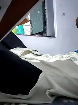 Snapshot of Hot-Anuska chatting on 09-16-25, 11:00 Hot-Anuska online show from 09-16-25, 11:00