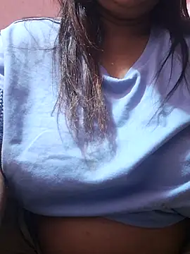 Snapshot of Hot-Anuska chatting on 02-15-26, 06:59 Hot-Anuska online show from 02-15-26, 06:59