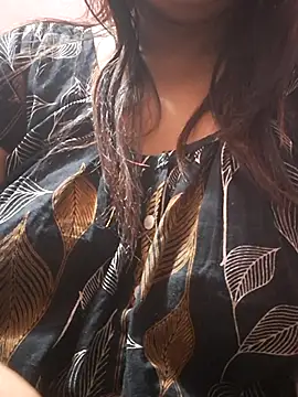 Snapshot of Hot-Anuska chatting on 02-19-26, 05:53 Hot-Anuska online show from 02-19-26, 05:53