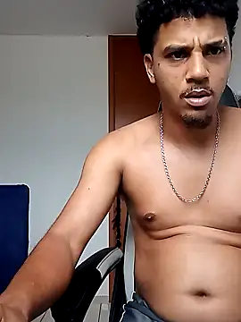 Snapshot of gugao666 chatting on 12-05-24, 02:55 gugao666 online show from 12-05-24, 02:55