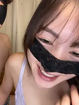 miumiu 0304 online show from 12-21-25, 08:21