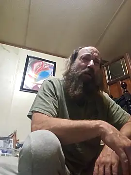 Snapshot of Beyond1978 chatting on 12-22-25, 05:48 Beyond1978 online show from 12-22-25, 05:48