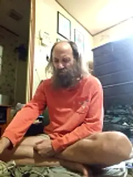 Snapshot of Beyond1978 chatting on 01-06-26, 04:43 Beyond1978 online show from 01-06-26, 04:43