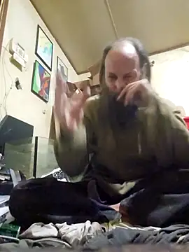 Snapshot of Beyond1978 chatting on 02-08-26, 06:28 Beyond1978 online show from 02-08-26, 06:28