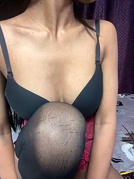 Snapshot of Snappy_girl chatting on 01-02-25, 10:58 Snappy girl online show from 01-02-25, 10:58