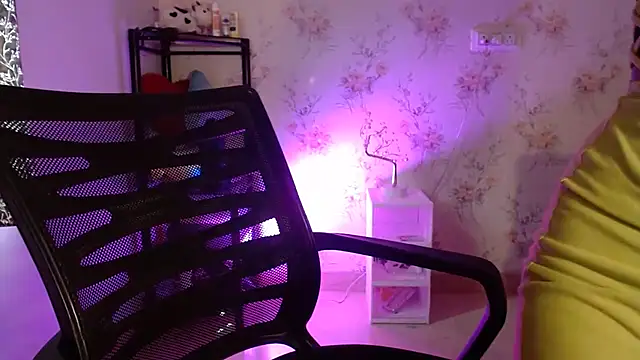 Snappy girl online show from 04-02-26, 04:54