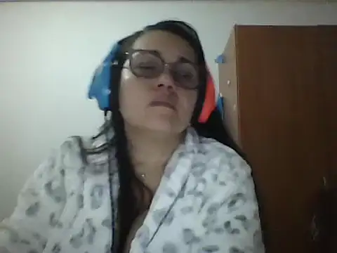 gaby0075 online show from 12-10-24, 12:17