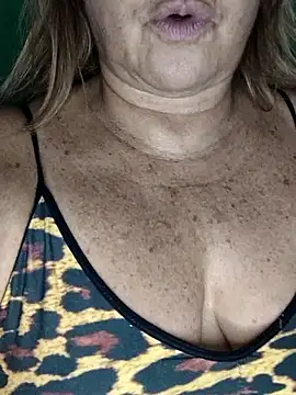 Kasandra Ho online show from 09-19-25, 02:02