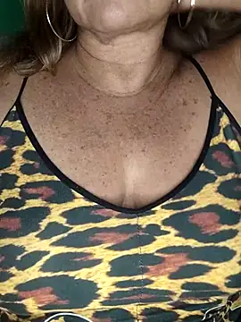 Kasandra Ho online show from 11-02-25, 01:30