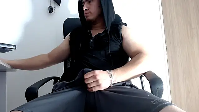 dragon1006 online show from 02-23-25, 04:46