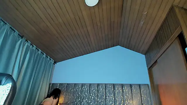 Lea velle online show from 01-17-26, 04:17