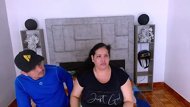 Candy and Jh0n online show from 02-17-26, 07:53