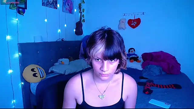 Caitlynwheler online show from 03-22-25, 09:45