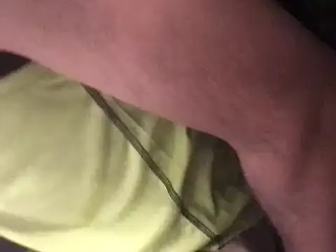 Snapshot of bigdomdaddy4bitch chatting on 01-15-25, 05:47 bigdomdaddy4bitch online show from 01-15-25, 05:47