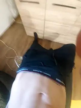 Snapshot of Deniell-01 chatting on 09-13-25, 12:38 Deniell-01 online show from 09-13-25, 12:38