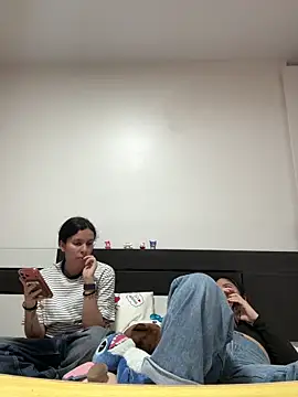 daniniescobarr online show from 04-06-26, 12:39