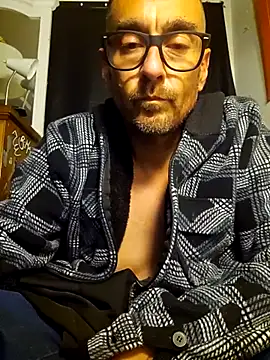 Pumpndeep online show from 04-27-26, 07:39