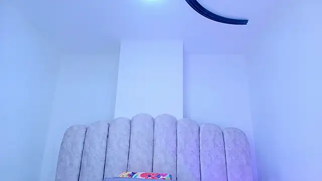 Snapshot of mia_stanfort chatting on 12-15-25, 07:29 mia stanfort online show from 12-15-25, 07:29