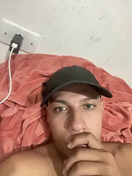 kauanzinhoofc online show from 11-24-25, 05:07