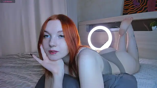 Snapshot of MelissaBryant chatting on 12-13-24, 02:49 MelissaBryant online show from 12-13-24, 02:49