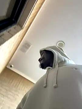 Backshort11 online show from 11-03-25, 03:13