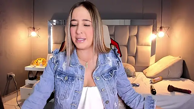 AliceSteel12 online show from 02-26-25, 02:25