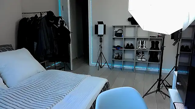 Tanya M online show from 01-30-25, 10:40