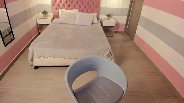 Carol Pinter online show from 02-07-25, 01:11