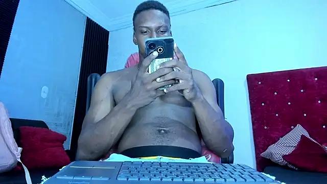 Snapshot of JD_THEBABY chatting on 03-21-25, 03:22 JD THEBABY online show from 03-21-25, 03:22