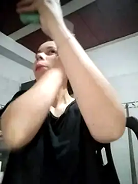 Lucianaferro  online show from 04-24-26, 10:34