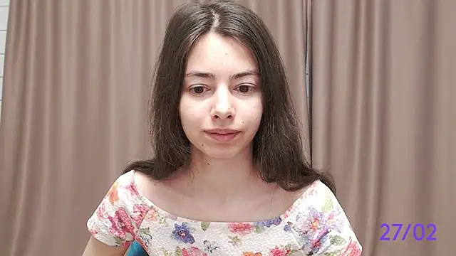 Snapshot of sweet_sweet_angel chatting on 02-27-25, 09:22 sweet sweet angel online show from 02-27-25, 09:22