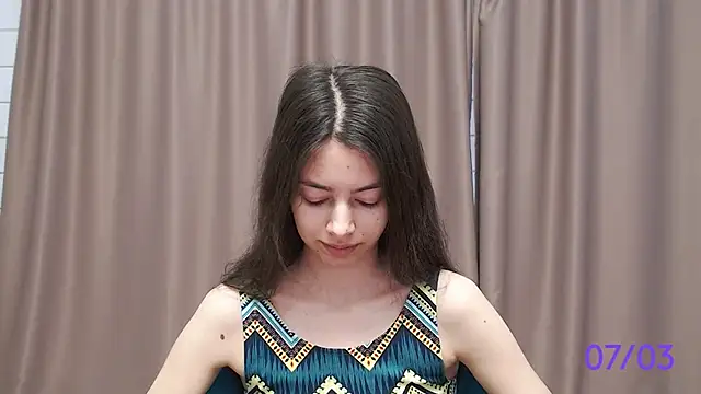 Snapshot of sweet_sweet_angel chatting on 03-07-25, 09:51 sweet sweet angel online show from 03-07-25, 09:51
