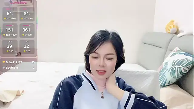 Linda-LL online show from 04-23-26, 12:29