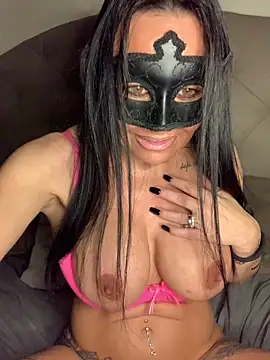 Snapshot of vicvictoriax chatting on 02-22-25, 12:49 vicvictoriax online show from 02-22-25, 12:49